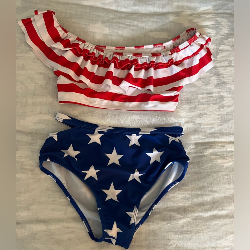 American flag bikini-girls